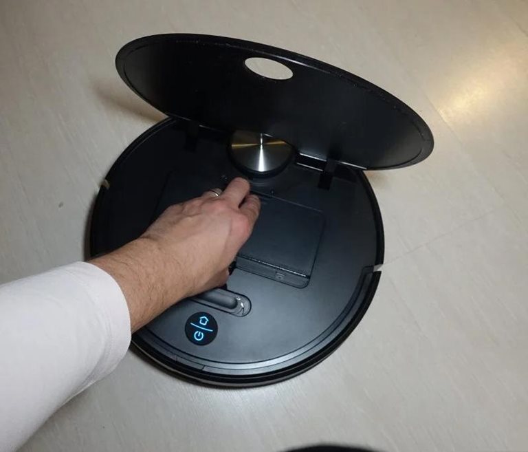 Sửa robot hút bụi