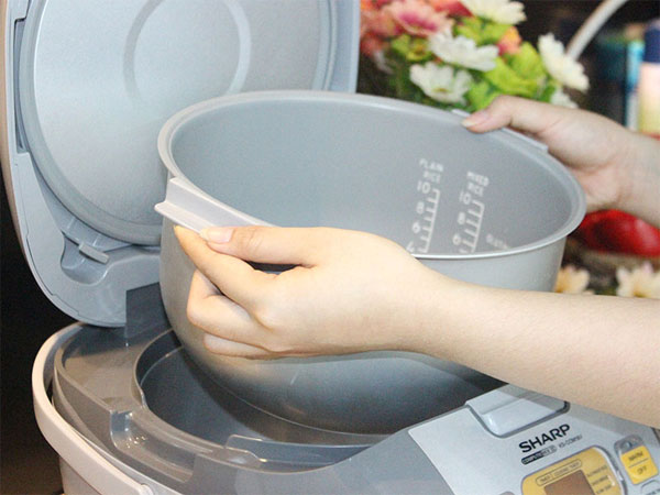 Sửa nồi cơm điện