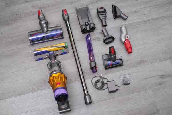 Sửa máy hút bụi Dyson hút yếu