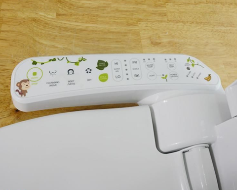 Sản phẩm bồn cầu thông minh dùng được cho cả trẻ em và người lớn