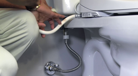 Xuất xứ của chiếc nắp bồn cầu thông minh từ đâu?