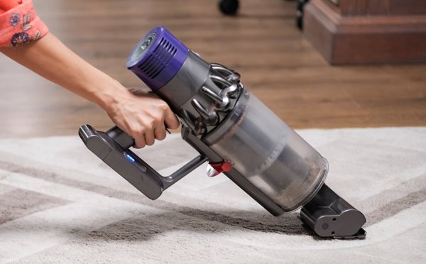 Những lỗi cần biết khi sử dụng máy hút bụi