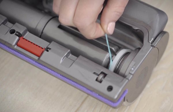 Sửa máy hút bụi Dyson bị tắc nghẽn