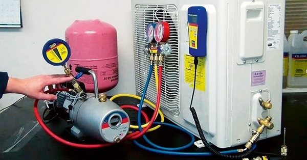 Lắp máy lạnh mới có cần hút chân không